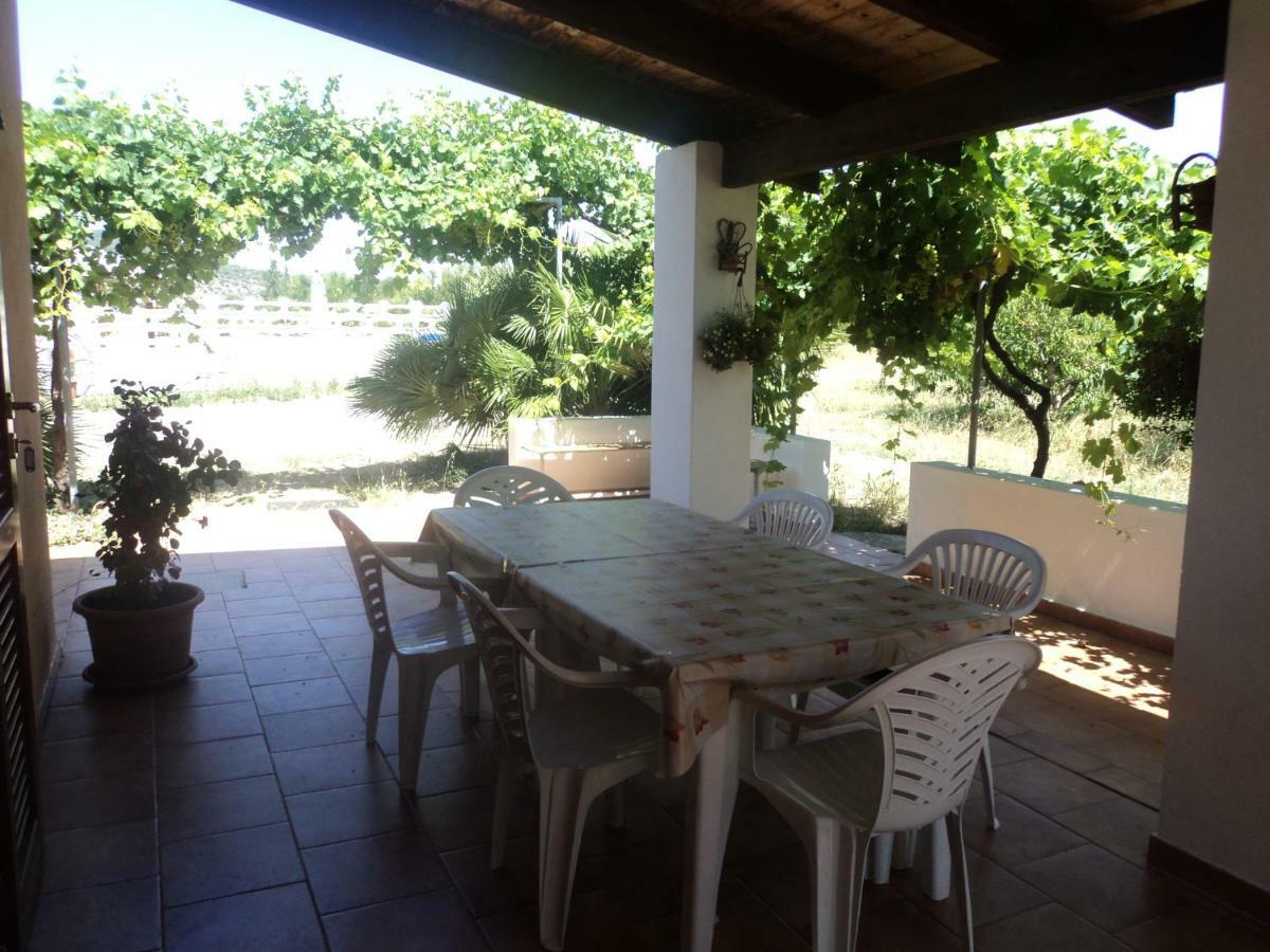 Residenza Agrituristica Santa Lucia Con Piscina Apartment อาลเกโร ภายนอก รูปภาพ